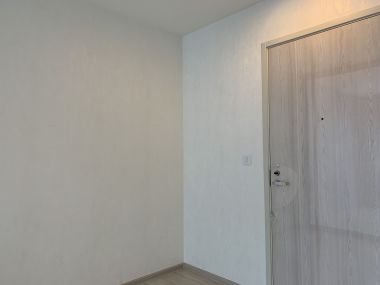 For sale at Life Asoke 1 Bedroom 1 Bathroom size 30 sqm. 5,000,000MB Fully furnished