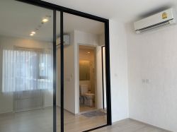 For sale at Life Asoke 1 Bedroom 1 Bathroom size 30 sqm. 5,000,000MB Fully furnished