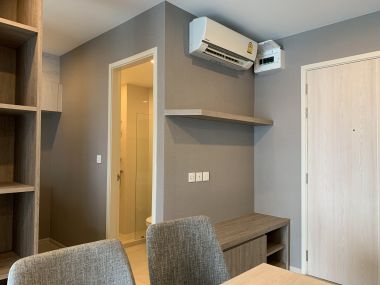 For sale at Life Asoke 1 Bedroom 1 Bathroom 5,650,000MB Fully furnished