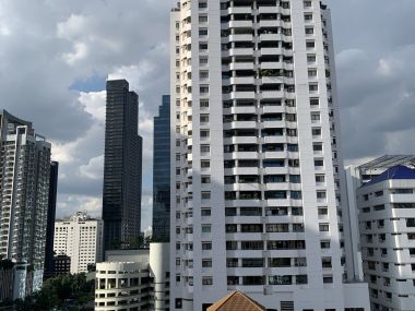 คอนโดให้เช่า Sukhumvit City Resort (สุขุมวิท ซิตี้ รีสอร์ท 2 ห้องนอน 2 ห้องน้ำ 66.80ตรม. เฟอร์นิเจอร์ครบพร้อมเข้าอยู่