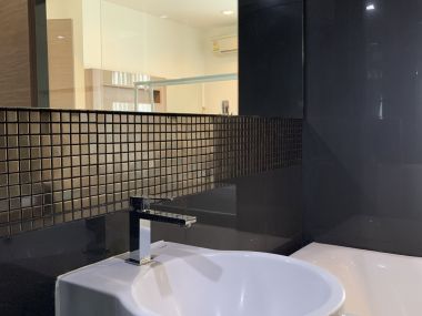 Hot Deal!! For rent! at Rhythm Sukhumvit 50 1 Bedroom 1 Bathroom 25,000/month Fully furnished