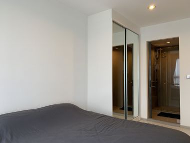 For rent at Rhythm Sukhumvit 42 2 Bedroom 2 Bathroom Fully furnished (can negotiate)