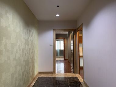 ปล่อยเช่า! 33 Tower ในราคาเพียง 40,000บาท/เดือน 2 ห้องนอน 2 ห้องน้ำ 175ตรม. ใกล้ BTS พร้อมพงษ์ เฟอร์นิเจอร์ครบพร้อมเข้าอยู่