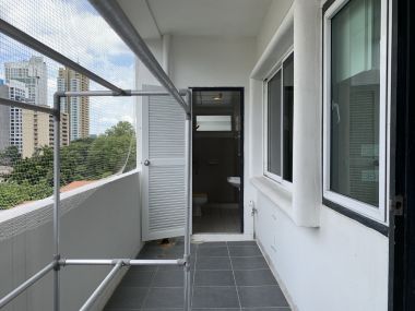 ปล่อยเช่า! 33 Tower ในราคาเพียง 40,000บาท/เดือน 2 ห้องนอน 2 ห้องน้ำ 175ตรม. ใกล้ BTS พร้อมพงษ์ เฟอร์นิเจอร์ครบพร้อมเข้าอยู่