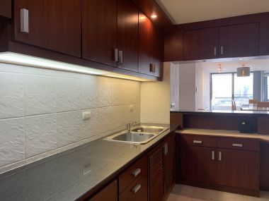 คอนโดให้เช่า The Habitat Sukhumvit 53 ขนาด 3 ห้องนอน 3 ห้องน้ำ 250 ตรม. เฟอร์นิเจอร์ครบพร้อมเข้าอยู่ (ราคาต่อรองได้)