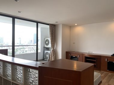 คอนโดให้เช่า The Habitat Sukhumvit 53 ขนาด 3 ห้องนอน 3 ห้องน้ำ 250 ตรม. เฟอร์นิเจอร์ครบพร้อมเข้าอยู่ (ราคาต่อรองได้)