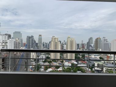 คอนโดให้เช่า The Habitat Sukhumvit 53 ขนาด 3 ห้องนอน 3 ห้องน้ำ 250 ตรม. เฟอร์นิเจอร์ครบพร้อมเข้าอยู่ (ราคาต่อรองได้)