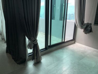 คอนโดให้เช่า The Capital เอกมัย-ทองหล่อ (Penthouse) 2 ห้องนอน 2 ห้องน้ำ 175 ตารางเมตร เฟอร์นิเจอร์ครบพร้อมเข้าอยู่ (ราคาต่อรองได้)