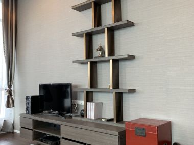 คอนโดให้เช่า The Capital เอกมัย-ทองหล่อ (Penthouse) 2 ห้องนอน 2 ห้องน้ำ 175 ตารางเมตร เฟอร์นิเจอร์ครบพร้อมเข้าอยู่ (ราคาต่อรองได้)