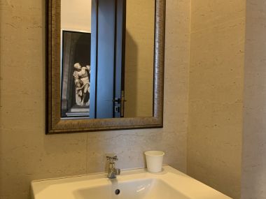 คอนโดให้เช่า The Capital เอกมัย-ทองหล่อ (Penthouse) 2 ห้องนอน 2 ห้องน้ำ 175 ตารางเมตร เฟอร์นิเจอร์ครบพร้อมเข้าอยู่ (ราคาต่อรองได้)