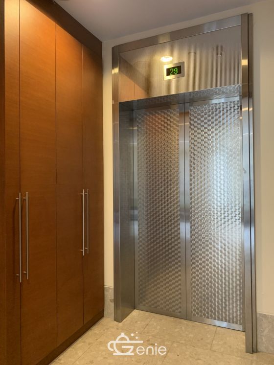 คอนโดให้เช่า Hampton Thonglor 10 ขนาด 3 ห้องนอน 3 ห้องน้ำ 1 ห้องแม่บ้าน 162 ตรม. ห้องใหญ่อยู่สบาย ใกล้ BTS ทองหล่อ เฟอร์นิเจอร์ครบพร้อมเข้าอยู่