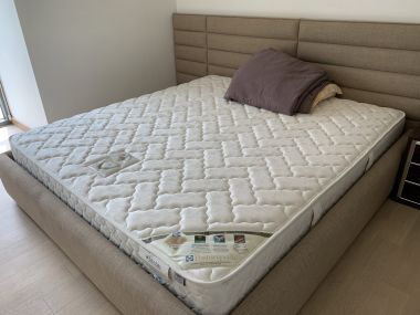 ปล่อยเช่า VIA 49 ใกล้รถไฟฟ้า BTS ทองหล่อ 1 ห้องนอน 1 ห้องน้ำ 50 ตาราง เฟอร์นิเจอร์ครบพร้อมเข้าอยู่