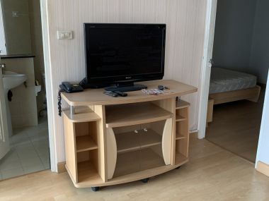 ** ขายด่วน! ** The Waterford Diamond พร้อมให้คุณเป็นเจ้าของ เพียง 6,300,000บาท รวมค่าใช้จ่ายทุกอย่าง 2 ห้องนอน 1 ห้องน้ำ 70ตรม. เฟอร์นิเจอร์ครบพร้อมเข้าอยู่