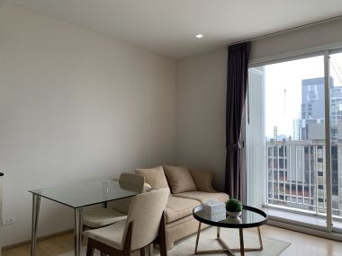 For rent at HQ Thonglor 1 Bedroom 1 Bathroom 45,000THB/month Fully furnished