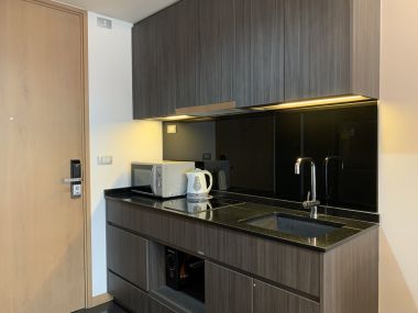 ปล่อยเช่า! Via 49 ในราคาเพียง 45,000บาท/เดือน 1 ห้องนอน 1 ห้องน้ำ 50ตรม. ใกล้ BTS ทองหล่อ เฟอร์นิเจอร์ครบพร้อมเข้าอยู่