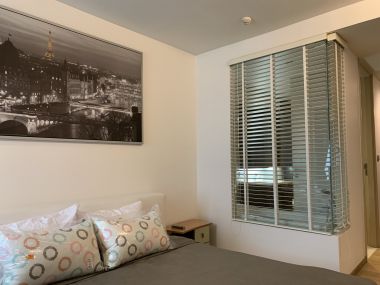 ปล่อยเช่า! Via 49 ในราคาเพียง 45,000บาท/เดือน 1 ห้องนอน 1 ห้องน้ำ 50ตรม. ใกล้ BTS ทองหล่อ เฟอร์นิเจอร์ครบพร้อมเข้าอยู่