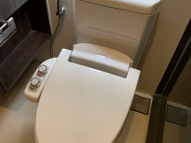 ปล่อยเช่า! Via 49 ในราคาเพียง 45,000บาท/เดือน 1 ห้องนอน 1 ห้องน้ำ 50ตรม. ใกล้ BTS ทองหล่อ เฟอร์นิเจอร์ครบพร้อมเข้าอยู่