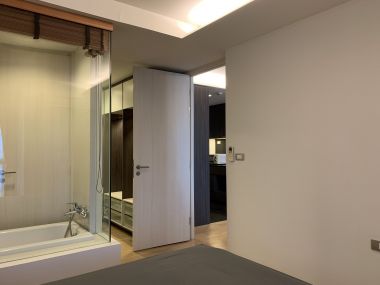 ปล่อยเช่า! Via 49 ในราคาเพียง 30,000บาท/เดือน 1 ห้องนอน 1 ห้องน้ำ 47ตรม. ใกล้ BTS ทองหล่อ เฟอร์นิเจอร์ครบพร้อมเข้าอยู่