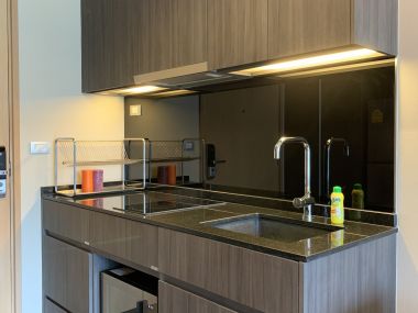 ปล่อยเช่า! Via 49 ในราคาเพียง 45,000บาท/เดือน 1 ห้องนอน 1 ห้องน้ำ 49ตรม. ใกล้ BTS ทองหล่อ เฟอร์นิเจอร์ครบพร้อมเข้าอยู่