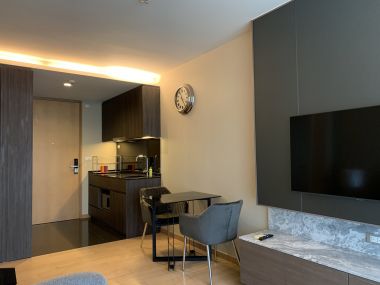 ปล่อยเช่า! Via 49 ในราคาเพียง 45,000บาท/เดือน 1 ห้องนอน 1 ห้องน้ำ 49ตรม. ใกล้ BTS ทองหล่อ เฟอร์นิเจอร์ครบพร้อมเข้าอยู่