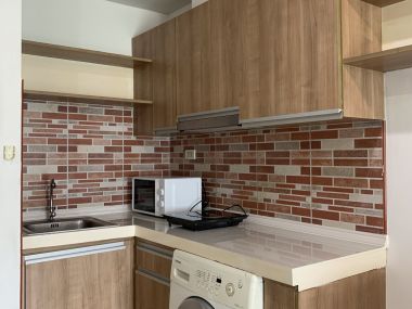 ให้เช่า! ! ! The Next Sukhumvit 52 1 ห้องนอน 45ตรม ใกล้ BTS อ่อนนุช เพียง 14, 000บาท/เดือน เฟอร์นิเจอร์ครบพร้อมเข้าอยู่ (ราคาต่อรองได้)