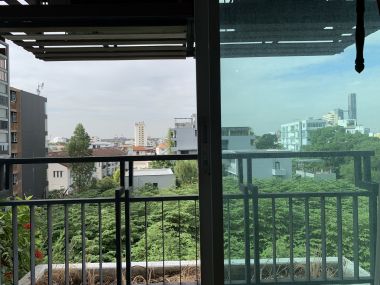 ให้เช่า! ! ! The Next Sukhumvit 52 1 ห้องนอน 45ตรม ใกล้ BTS อ่อนนุช เพียง 14, 000บาท/เดือน เฟอร์นิเจอร์ครบพร้อมเข้าอยู่ (ราคาต่อรองได้)