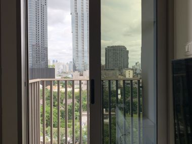 ให้เช่า Ideo Morph 38 ราคาดี เพียง 23,000บาท/เดือน 1 ห้องนอน 1 ห้องน้ำ 34ตรม ห้องใหญ่อยู่สบาย ใกล้ BTS เอกมัย เฟอร์นิเจอร์ครบพร้อมเข้าอยู่