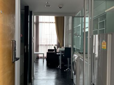 ให้เช่า Ideo Morph 38 ราคาดี เพียง 25,000บาท/เดือน 1 ห้องนอน 1 ห้องน้ำ 40ตรม ห้องใหญ่อยู่สบาย ใกล้ BTS เอกมัย เฟอร์นิเจอร์ครบพร้อมเข้าอยู่