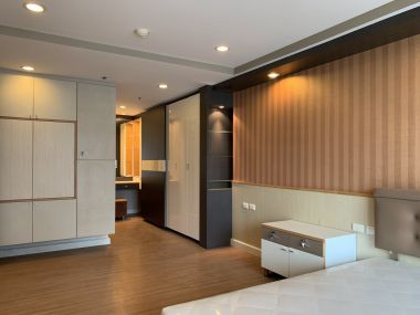 ปล่อยเช่า! เดอะ เทรนดี้ คอนโดมิเนียม ในราคาเพียง 38,000บาท/เดือน 2 ห้องนอน ขนาด 90ตรม. ใกล้ BTS นานา เฟอร์นิเจอร์ครบพร้อมเข้าอยู่