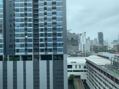 ปล่อยเช่า! เดอะ เทรนดี้ คอนโดมิเนียม ในราคาเพียง 38,000บาท/เดือน 2 ห้องนอน ขนาด 90ตรม. ใกล้ BTS นานา เฟอร์นิเจอร์ครบพร้อมเข้าอยู่