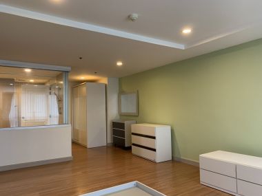 ปล่อยเช่า! เดอะ เทรนดี้ คอนโดมิเนียม ในราคาเพียง 30,000บาท/เดือน 1 ห้องนอน ขนาด 74ตรม. ใกล้ BTS นานา เฟอร์นิเจอร์ครบพร้อมเข้าอยู่