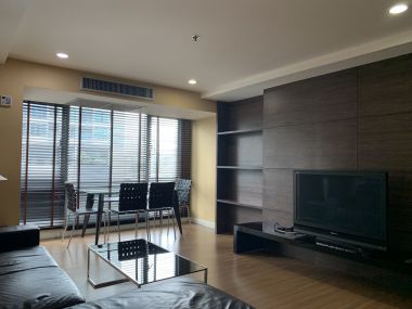 ปล่อยเช่า! เดอะ เทรนดี้ คอนโดมิเนียม ในราคาเพียง 35,000บาท/เดือน 1 ห้องนอน ขนาด 70ตรม. ใกล้ BTS นานา เฟอร์นิเจอร์ครบพร้อมเข้าอยู่