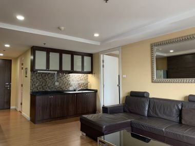 ปล่อยเช่า! เดอะ เทรนดี้ คอนโดมิเนียม ในราคาเพียง 35,000บาท/เดือน 1 ห้องนอน ขนาด 70ตรม. ใกล้ BTS นานา เฟอร์นิเจอร์ครบพร้อมเข้าอยู่