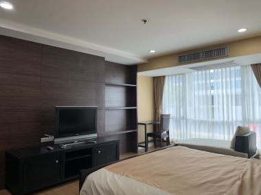 ปล่อยเช่า! เดอะ เทรนดี้ คอนโดมิเนียม ในราคาเพียง 35,000บาท/เดือน 1 ห้องนอน ขนาด 70ตรม. ใกล้ BTS นานา เฟอร์นิเจอร์ครบพร้อมเข้าอยู่