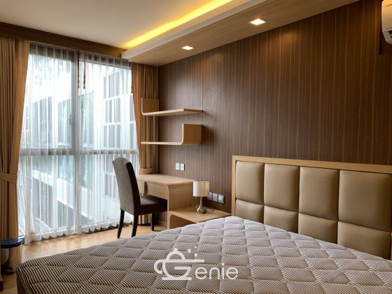 For sale/rent at Via Botani 6,960,000 Bath 1 Bedroom 1 Bathroom 35 sqm. 3th Floor pric 20,000THB/month Fully furnished