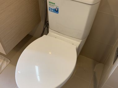 For sale/rent at Via Botani 6,960,000 Bath 1 Bedroom 1 Bathroom 35 sqm. 3th Floor pric 20,000THB/month Fully furnished