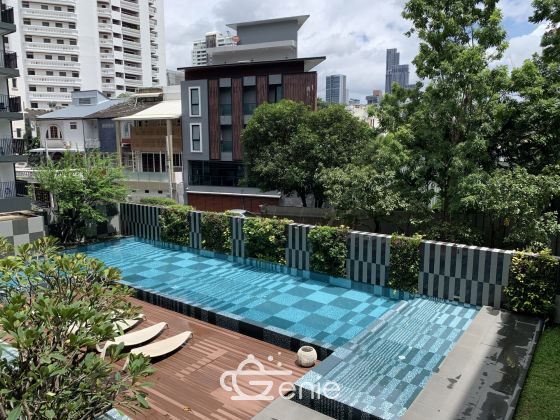 For sale/rent at Via Botani 6,960,000 Bath 1 Bedroom 1 Bathroom 35 sqm. 3th Floor pric 20,000THB/month Fully furnished