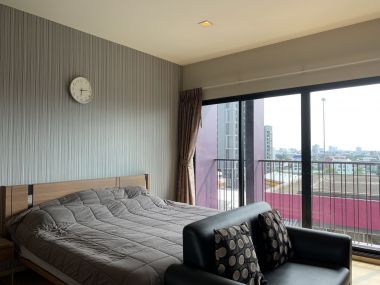 สุดคุ้ม! Noble Reveal ปล่อยเช่า ในราคาเพียง 15,000บาท/เดือน สตูดิโอ 1 ห้องน้ำ 32 ตรม. ชั้น 10 ใกล้ BTS เอกมัย เฟอร์นิเจอร์ครบพร้อมเข้าอยู่