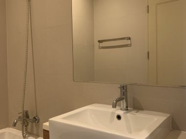 สุดคุ้ม! Noble Reveal ปล่อยเช่า ในราคาเพียง 15,000บาท/เดือน สตูดิโอ 1 ห้องน้ำ 32 ตรม. ชั้น 10 ใกล้ BTS เอกมัย เฟอร์นิเจอร์ครบพร้อมเข้าอยู่