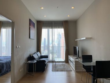 สุดคุ้ม! Noble Reveal ปล่อยเช่า ในราคาเพียง 25,000บาท/เดือน 1 ห้องนอน 1 ห้องน้ำ 52 ตรม. ชั้น 27 ใกล้ BTS เอกมัย เฟอร์นิเจอร์ครบพร้อมเข้าอยู่