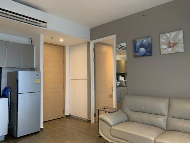 ให้เช่า The Loft Ekkamai เพียง 25,000บาท/เดือน 1 ห้องนอน 1 ห้องน้ำ 52 ตรม ห้องใหญ่อยู่สบาย ใกล้ BTS เอกมัย เฟอร์นิเจอร์ครบพร้อมเข้าอยู่