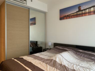 ให้เช่า The Loft Ekkamai เพียง 25,000บาท/เดือน 1 ห้องนอน 1 ห้องน้ำ 52 ตรม ห้องใหญ่อยู่สบาย ใกล้ BTS เอกมัย เฟอร์นิเจอร์ครบพร้อมเข้าอยู่