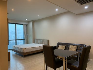 คอนโดให้เช่า The Room Sukhumvit 21 เพียง 20,000บาท/เดือน 1 ห้องนอน 1 ห้องน้ำ 35 ตรม. เฟอร์นิเจอร์ครบพร้อมเข้าอยู่