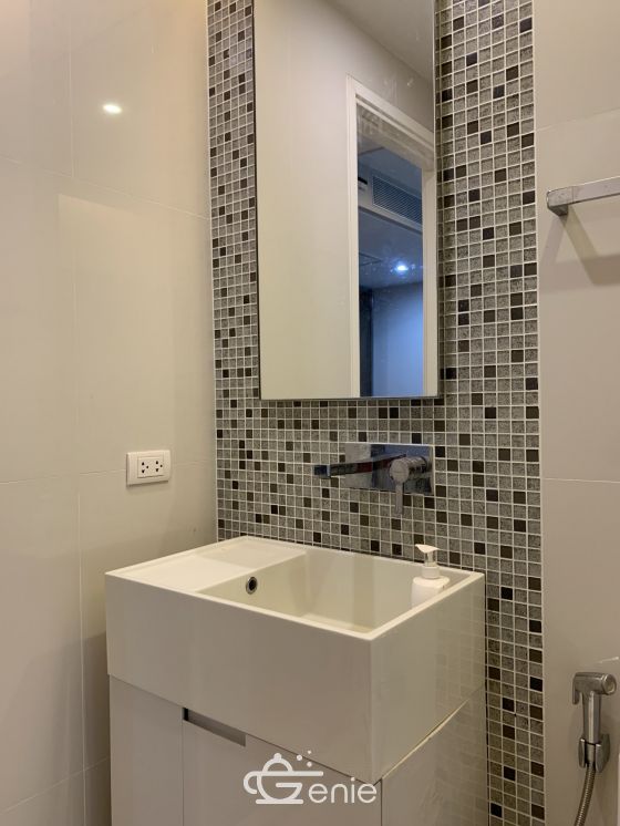 For rent at The Room Sukhumvit 21 1 Bedroom 1 Bathroom 20,000THB/month Fully furnished