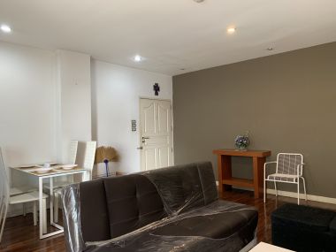 ปล่อยเช่า! Rudee Place (ฤดี เพลส) เพียง 16,000บาท/เดือน Duplex 1 ห้องน้ำ 67 ตรม. ใกล้ BTS เพลินจิต เฟอร์นิเจอร์ครบพร้อมเข้าอยู่