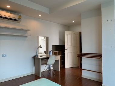 ปล่อยเช่า! Rudee Place (ฤดี เพลส) เพียง 16,000บาท/เดือน Duplex 1 ห้องน้ำ 67 ตรม. ใกล้ BTS เพลินจิต เฟอร์นิเจอร์ครบพร้อมเข้าอยู่