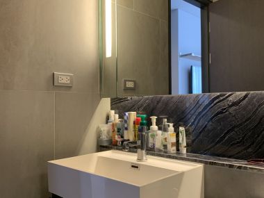 For rent at The Lumpini 24 1 Bedroom 1 Bathroom 35,000THB/month Fully furnished