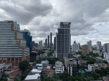 สุดคุ้ม! Noble Reveal ปล่อยเช่า ในราคาเพียง 28,000บาท/เดือน 1 ห้องนอน 1 ห้องน้ำ 48 ตรม. ใกล้ BTS เอกมัย เฟอร์นิเจอร์ครบพร้อมเข้าอยู่