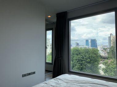 คอนโดให้เช่า Ceil by Sansiri เพียง 22,000บาท/เดือน 1 ห้องนอน 1 ห้องน้ำ 47 ตรม. ใกล้ BTS เอกมัย เฟอร์นิเจอร์ครบพร้อมเข้าอยู่