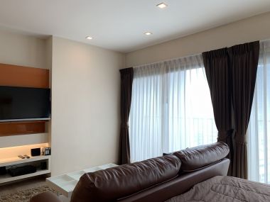 ** HOT ** Noble Remix ให้เช่า ในราคาเพียง 20,000บาท/เดือน 1 ห้องนอน 44ตรม. ชั้นสูง++ วิวสวย ห้องใหญ่อยู่สบาย คอนโดเสย BTS ทองหล่อ เฟอร์นิเจอร์ครบพร้อมเข้าอยู่